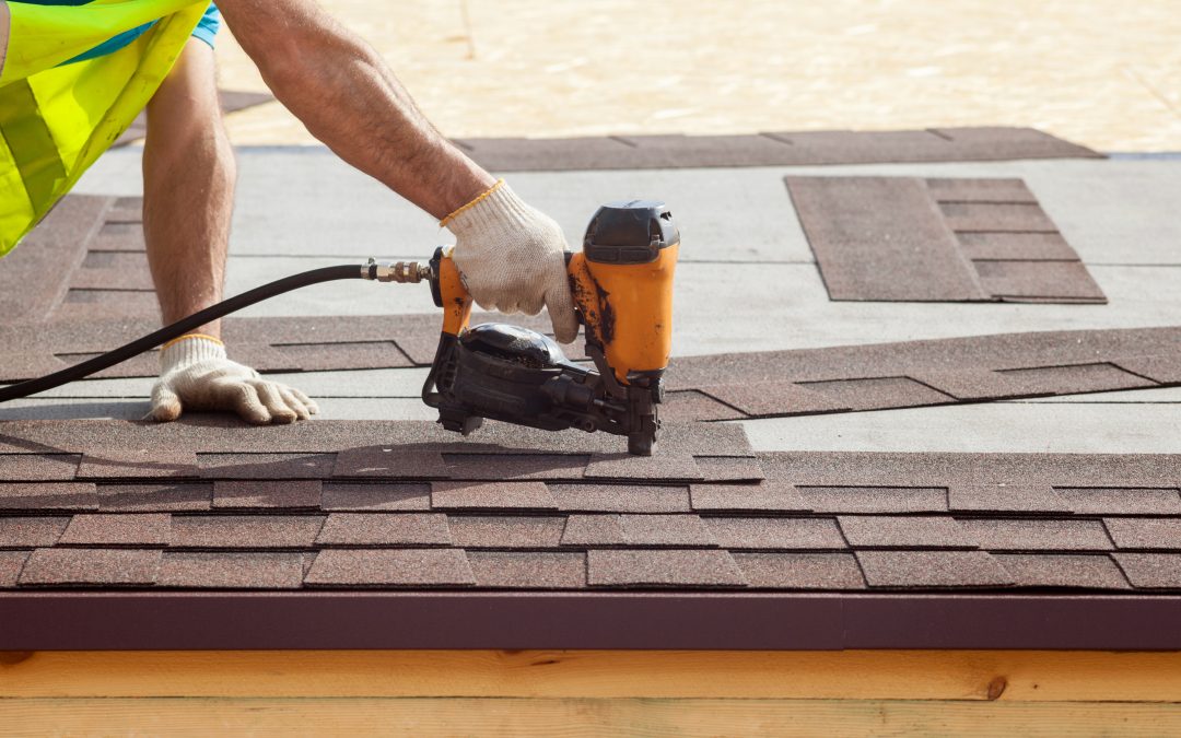 3 Red Flags to Watch for When Hiring a Roofing Contractor